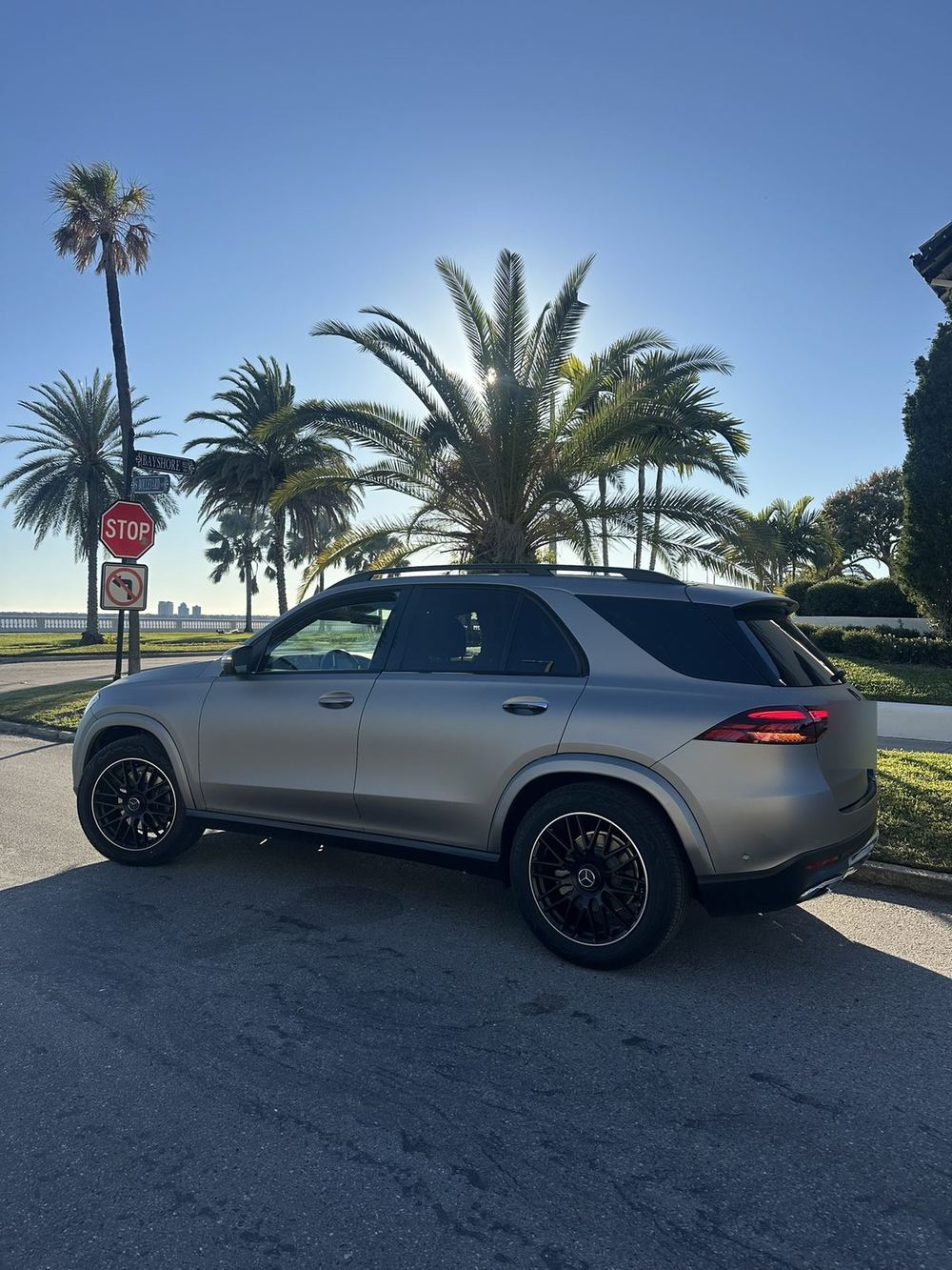 Mercedes GLE in a matte gray wrap on Bayshore Boulevard, Tampa